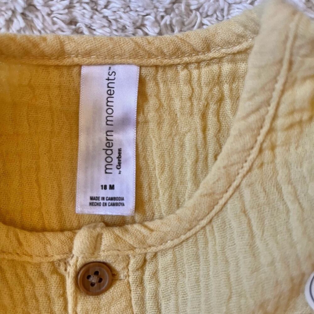 Modern Moments by Gerber Toddler Boy Casual Gauze Henley Tee size 18 months - Picture 3 of 4